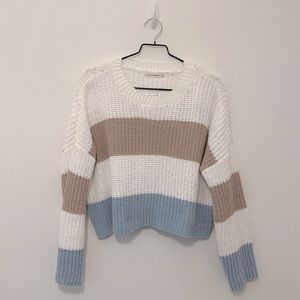 Stylish winter knitted sweater. Colorful twist in a classic look ❄️
